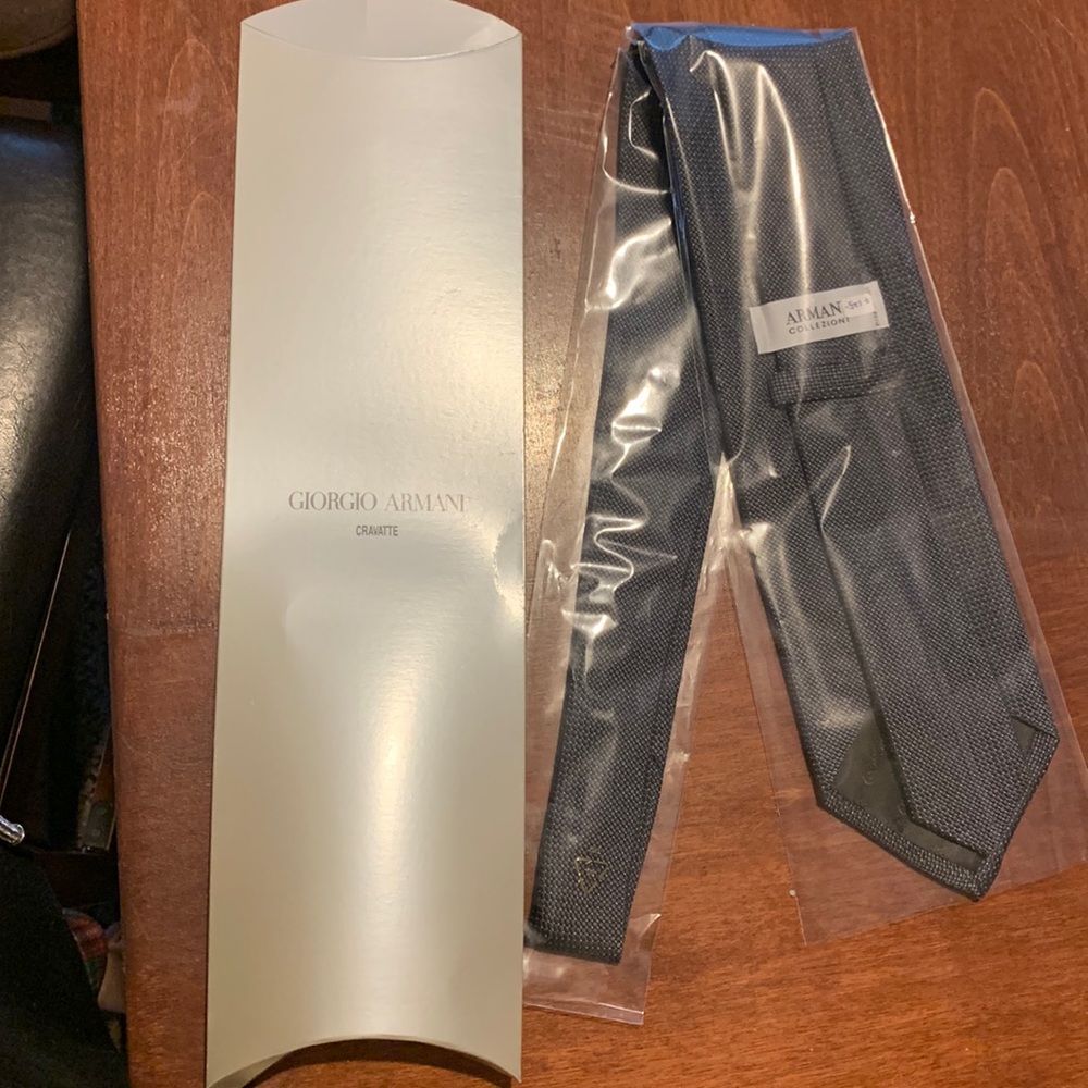 Giorgio Armani Collezioni Pure Silk Tie